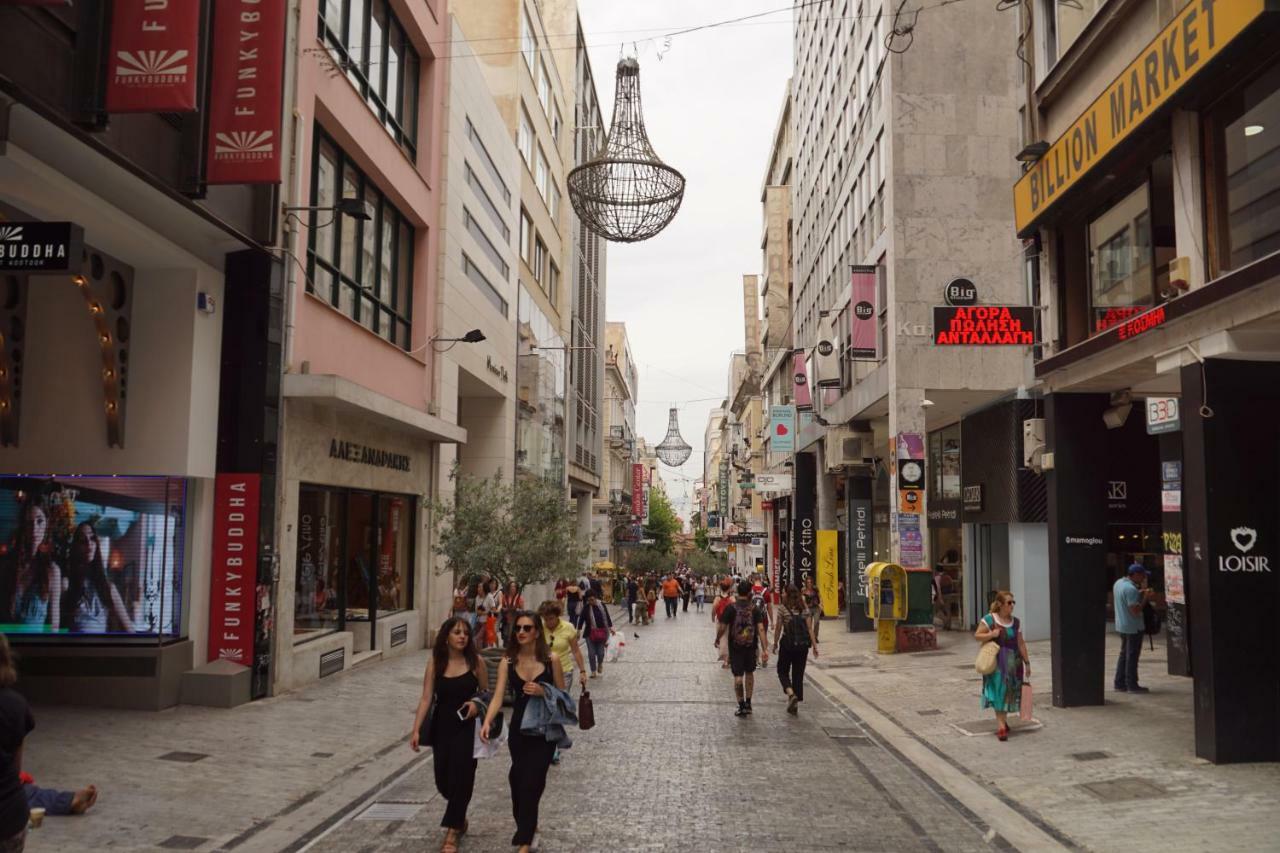 ★ Plaka, Center Of All Greek Legends ★ Athens Exterior photo